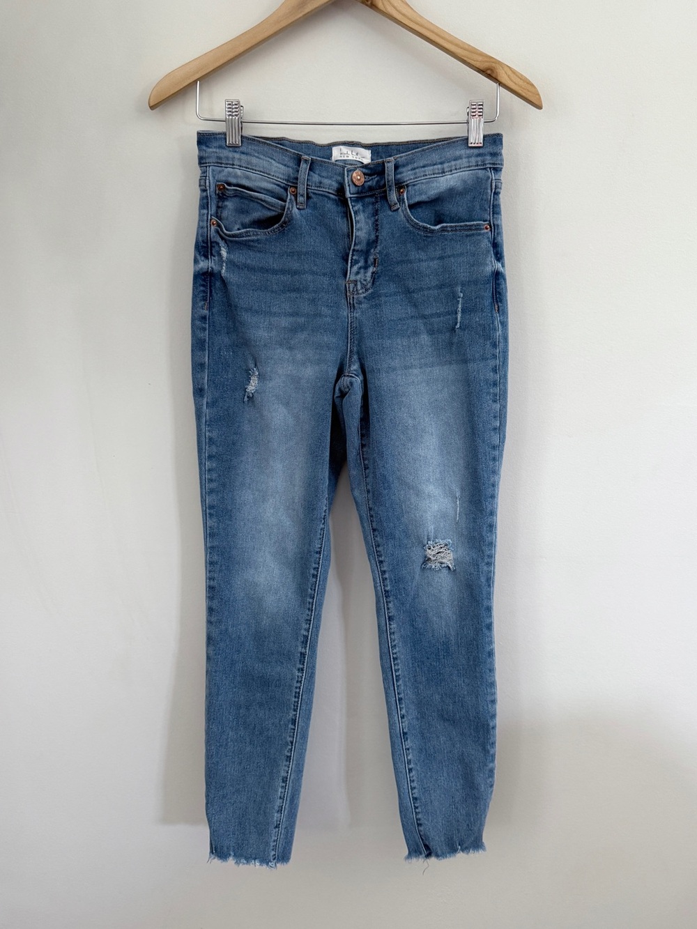 Nicole Miller Soho High Rise Ankle Skinny Jeans Size 4 Distressed Raw Hem